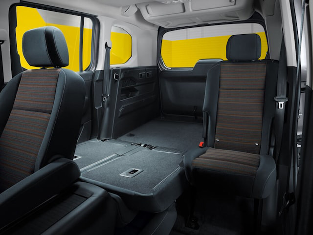 opel_combo_life_rear_split_seats_4x3_cml18_i01_016