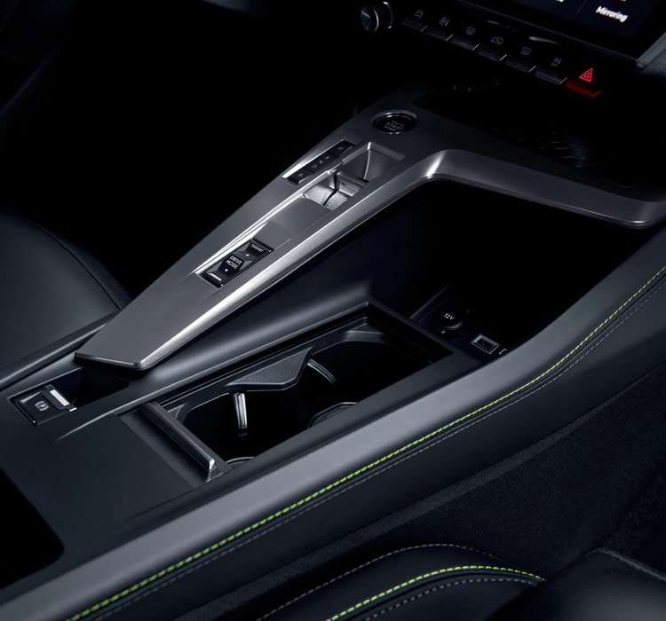 750_PEUGEOT_308PHEV_237_FR